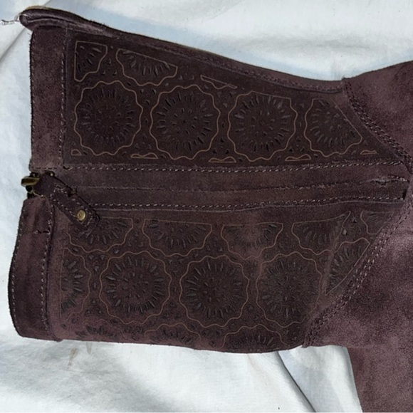 UGG Boots Australia Cottage Eyelet Brown Suede Leather Zip Up Shoes  sz 7 - Picture 5 of 10